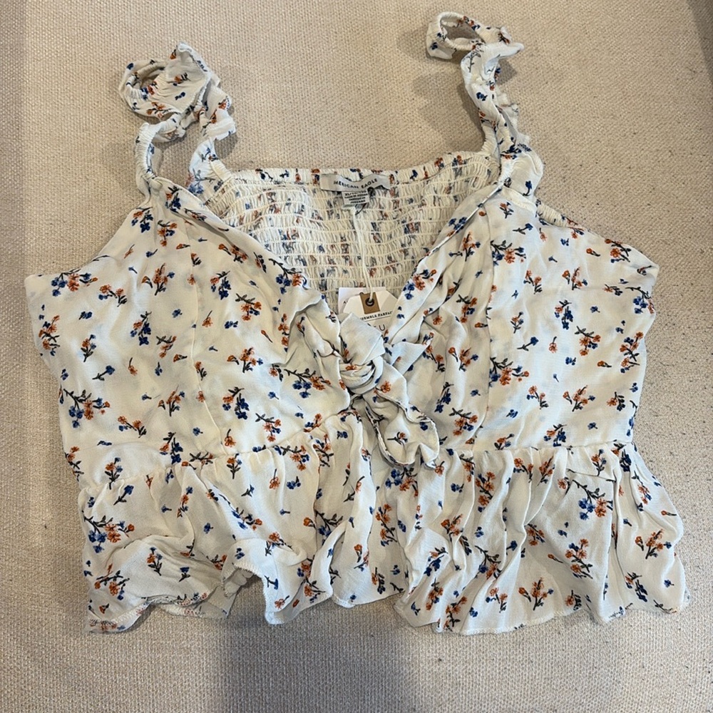 Floral cropped tank NWT